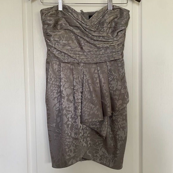 H&M Grey Cheetah Print Cocktail Dress Size 4 - Picture 1 of 8